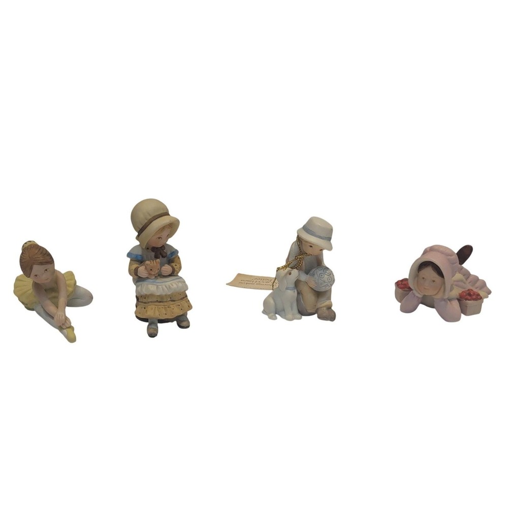 Hollie Hobbie Girls Figurines Ballet Girl Farm Boy Dog 70s